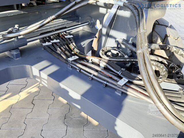 Dört yollu forklift Combilift C5000XL GAS DUPLEX 6000MM FREE LIFT