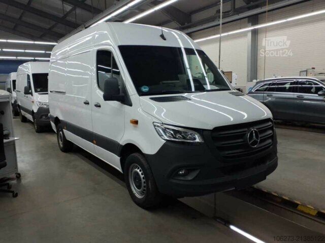 Фургон Mercedes-Benz Sprinter 317 CDI,L2H2,Automatik,Kamera,LED