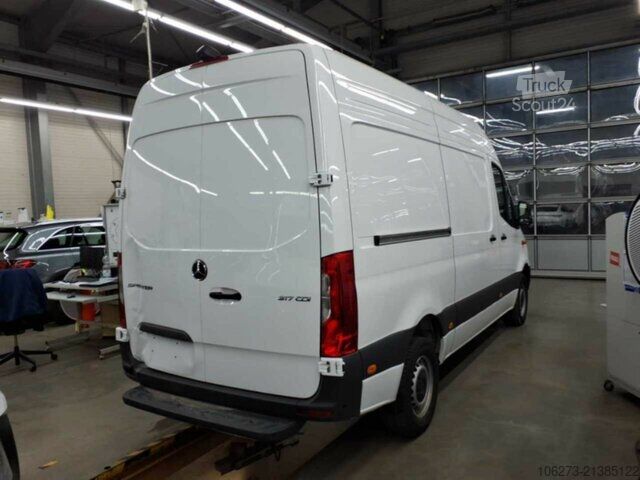 Фургон Mercedes-Benz Sprinter 317 CDI,L2H2,Automatik,Kamera,LED