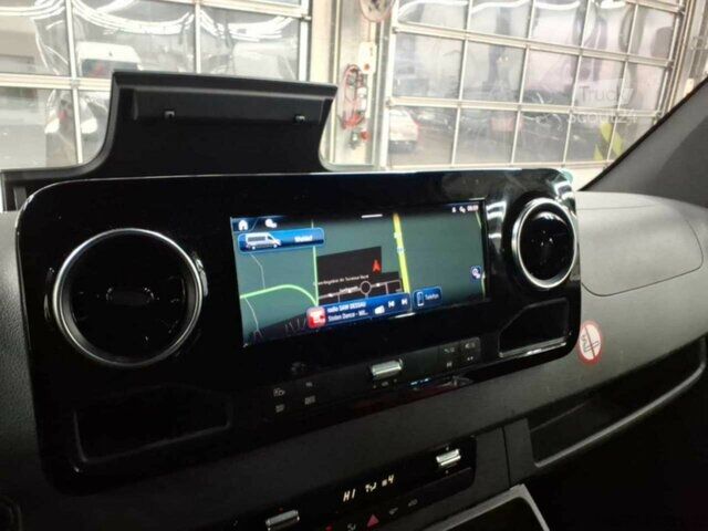 Фургон Mercedes-Benz Sprinter 317 CDI,L2H2,Automatik,Kamera,LED