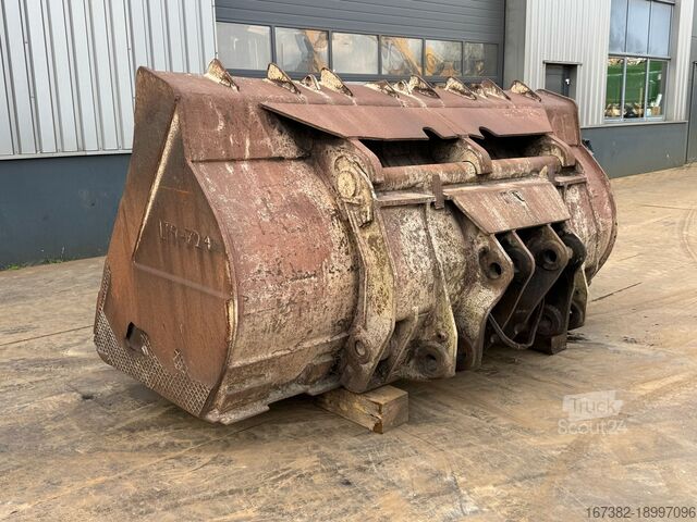 Pala Caterpillar 980