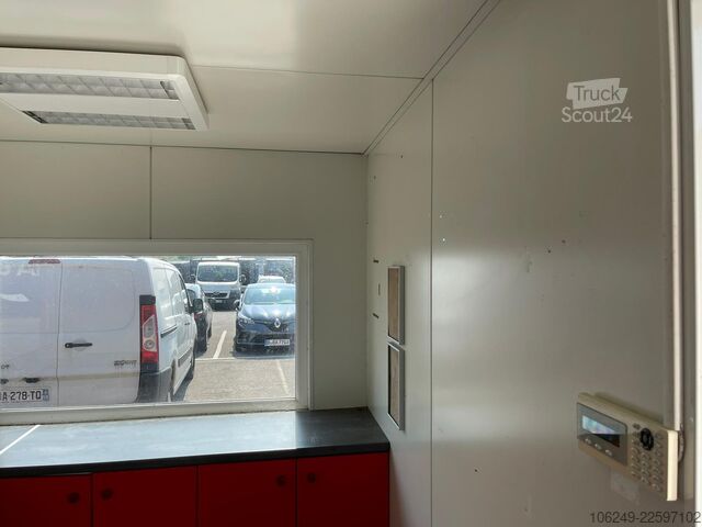 Werkplaatscontainer  Werkstatt Büro Office Container 8m
