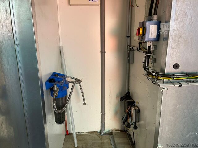 Werkplaatscontainer  Werkstatt Büro Office Container 8m