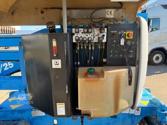 Lyftplattform Genie Z45/25 4WD - WH 15.7m - 2874h - 227kg - DEUTZ 4...