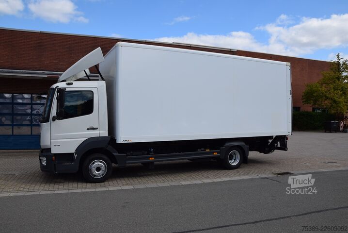 Furgão fechado Mercedes-Benz Atego II  818 Koffer LBW 1500KGAutomatik Tempo