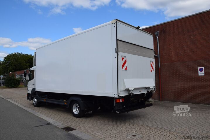 Furgão fechado Mercedes-Benz Atego II  818 Koffer LBW 1500KGAutomatik Tempo
