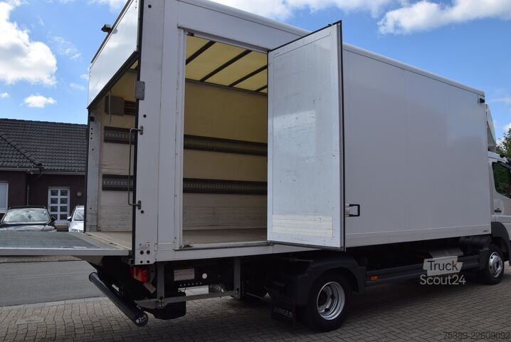 Furgão fechado Mercedes-Benz Atego II  818 Koffer LBW 1500KGAutomatik Tempo