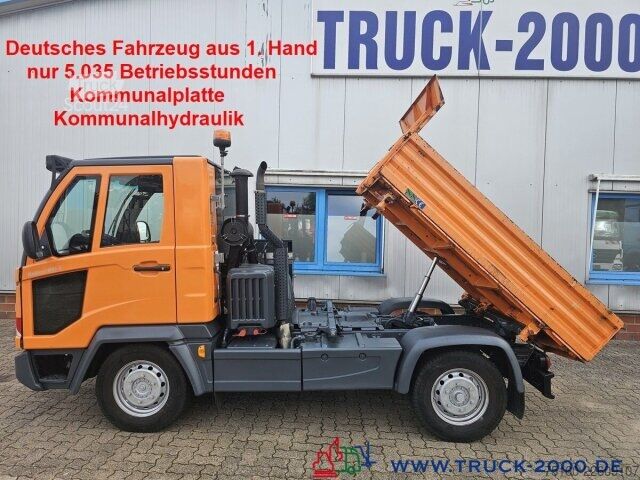 Furgoneta de caja alta Multicar M 31 C 4x4 3S. Kipper + Kommunalplatte + 2x AHK