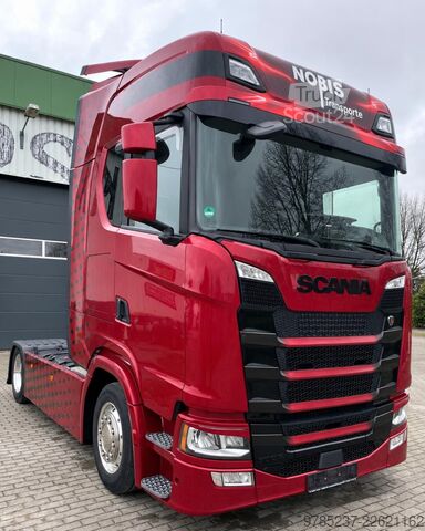 وحدة جرار قياسية SCANIA S 500