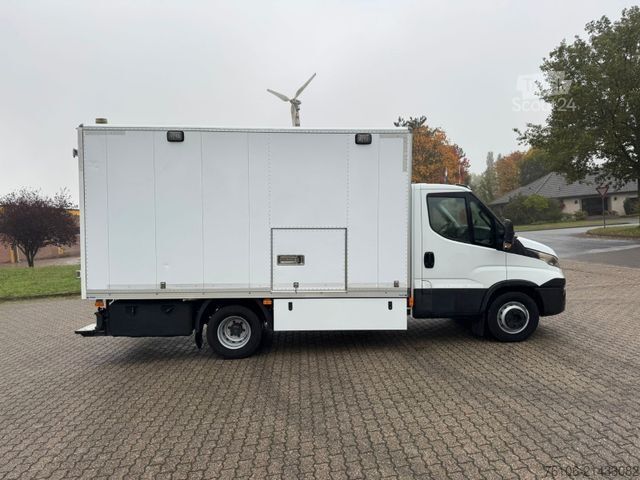 Transporter mit Koffer IVECO Daily 70C15 Koffer *Klima*Ahk*