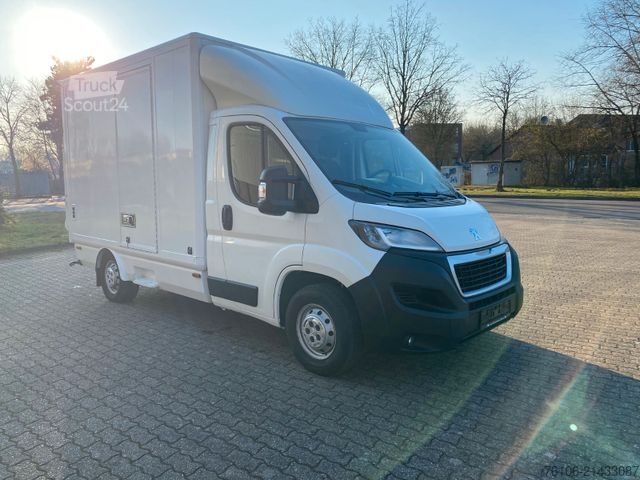 Transporter mit Koffer PEUGEOT Boxer Koffer 335 L2 BlueHDi 130 *Ladebordwand*
