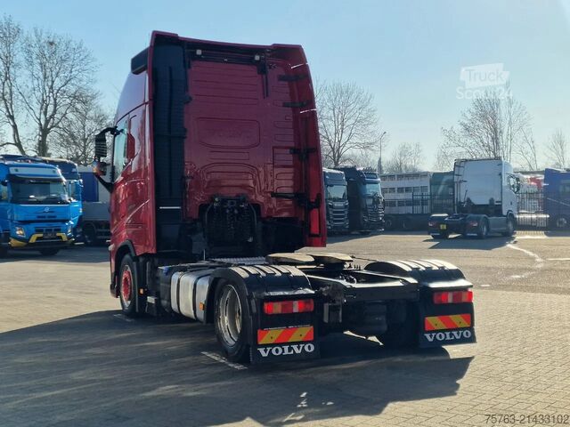Volumen-SZM Volvo FH 13.500 Globetrotter XL - Low deck - I save -...