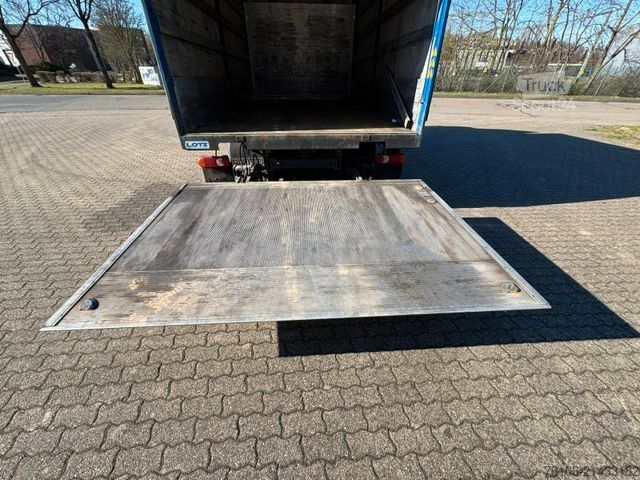 Platós teherautó ponyvával DAF LF 12.230 Pritsche Plane +Ladebordwand