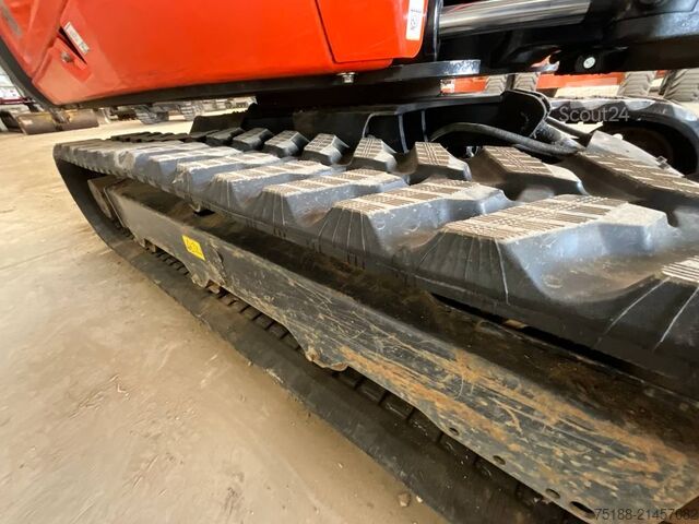 Mini-pelle Kubota KX 027-4