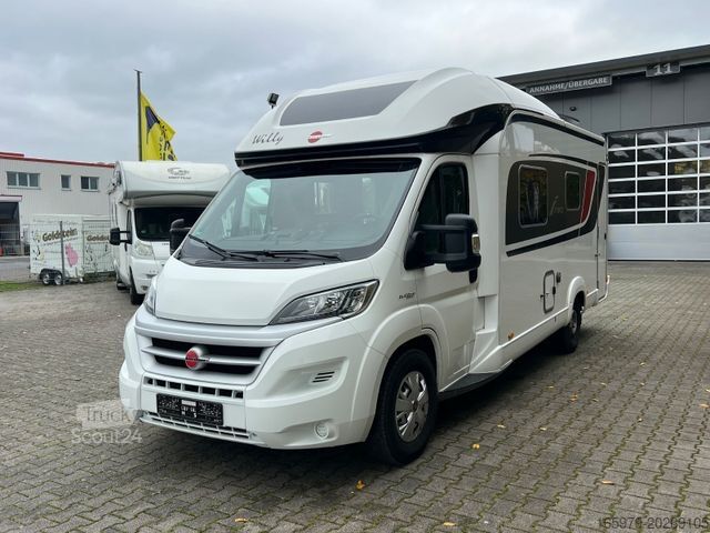 Camping-car semi-intégré BÜRSTNER Ixeo IT 680 G