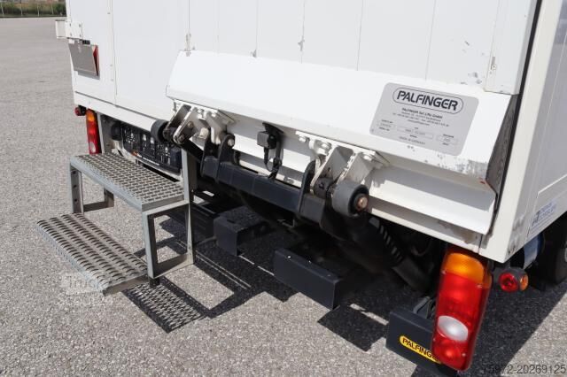 Κλειστό βαν Mitsubishi Canter 7C18 AMT