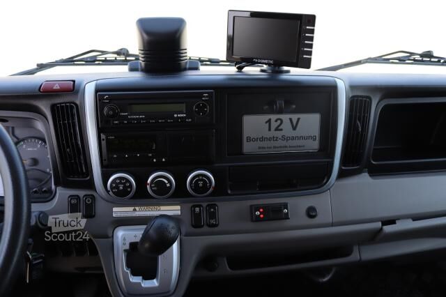 Κλειστό βαν Mitsubishi Canter 7C18 AMT
