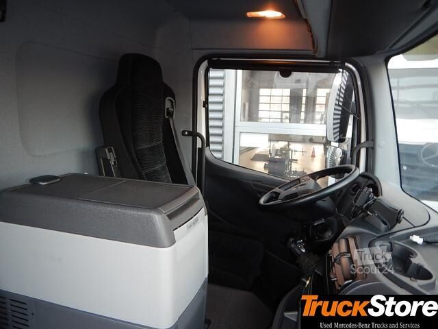 Φορτηγό πλατφόρμα με μουσαμά Mercedes-Benz Atego 1224 L