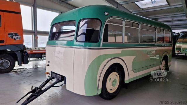 Wohnwagen Kässbohrer PA 4