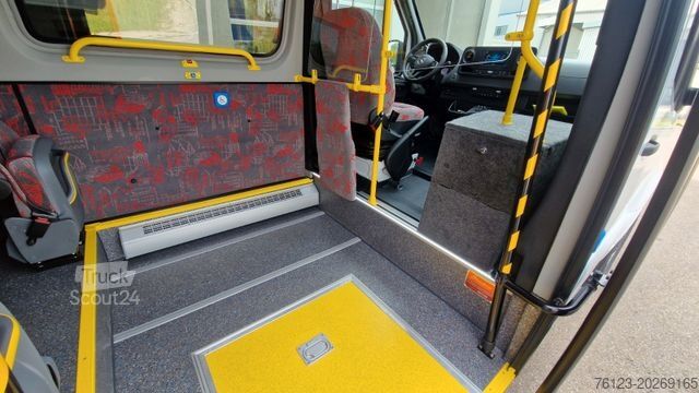 Stadtbus MERCEDES-BENZ 3 x Lagerfahrzeug Bürgerbus Niederflur 9 Sitze