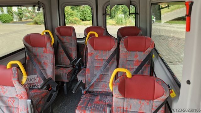 Stadtbus MERCEDES-BENZ 3 x Lagerfahrzeug Bürgerbus Niederflur 9 Sitze