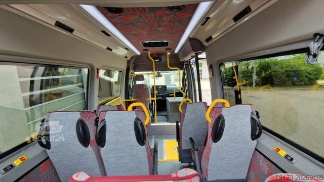 Stadtbus MERCEDES-BENZ 3 x Lagerfahrzeug Bürgerbus Niederflur 9 Sitze