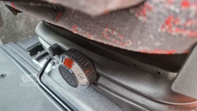 Stadtbus MERCEDES-BENZ 3 x Lagerfahrzeug Bürgerbus Niederflur 9 Sitze