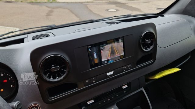 Stadtbus MERCEDES-BENZ 3 x Lagerfahrzeug Bürgerbus Niederflur 9 Sitze