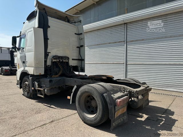 Standard nyergesvontató VOLVO FH 4x2 T