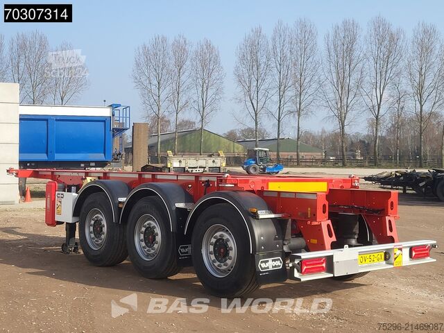 Transport de conteneurs Van Hool 20ft