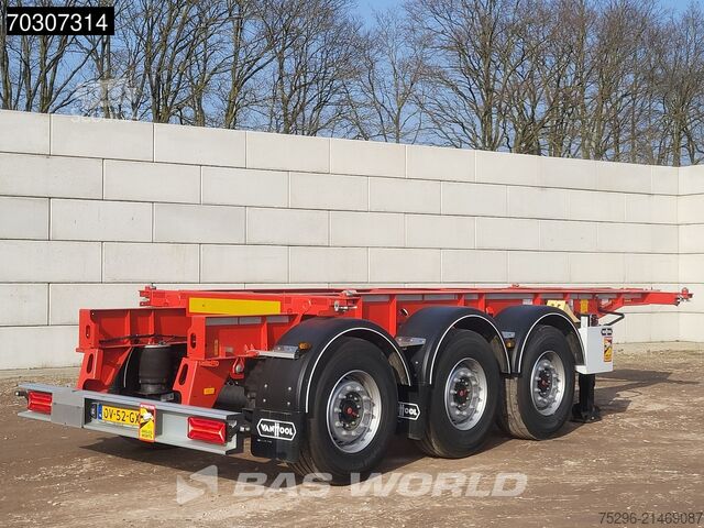 Transport de conteneurs Van Hool 20ft