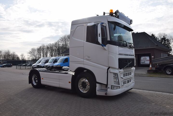 Standaard trekker Volvo FH 500 Hydraulik Navi ACC Tempo Retarder Alu