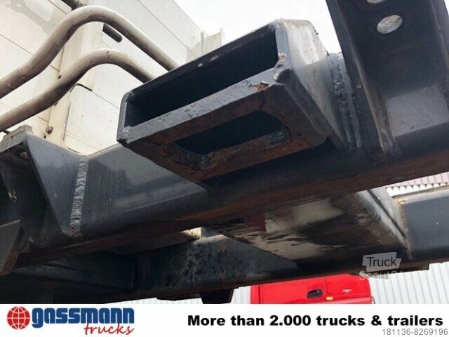 Wechselfahrgestell LKW Wechselbrücke mit Kranvorrichtung