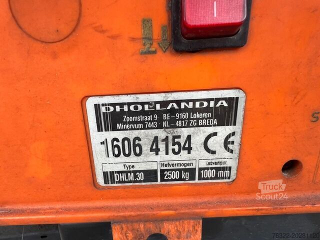 Valiză Volvo FE 250 4X2 E6  / SLEEPERCAB / AIRCO / STANDKACH...