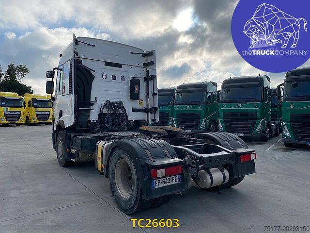 Estándar-SZM Renault T 440