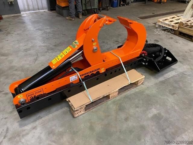Veículo florestal  L700 avec support