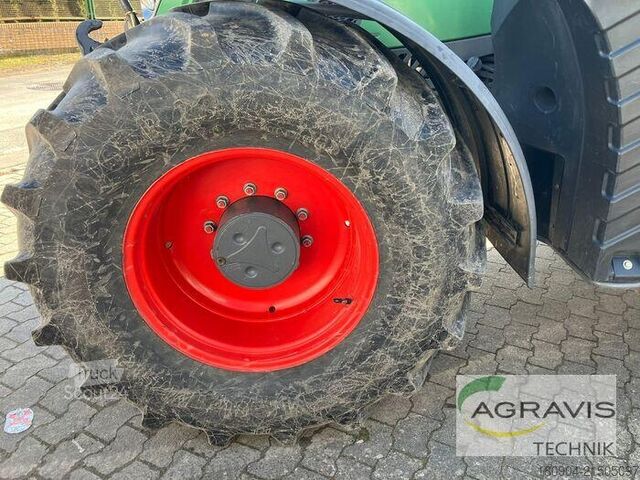 Traktor Fendt 724 VARIO S4