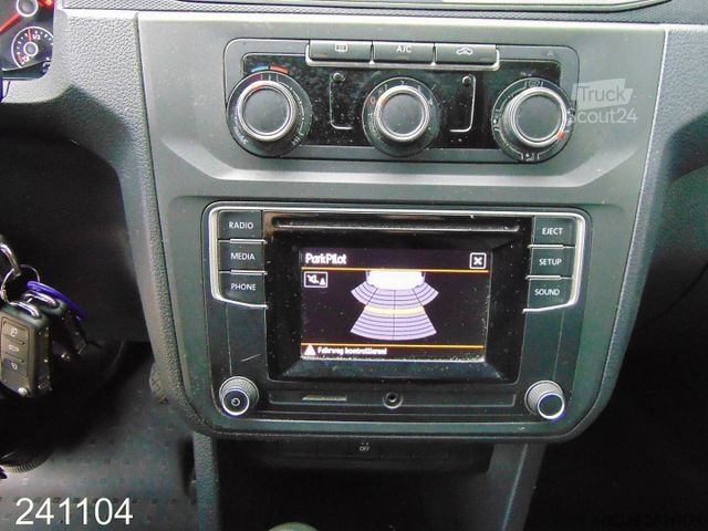 Fourgon tôlé VOLKSWAGEN Caddy Maxi 2.0 TDI -KLIMA-Regaleinbau-HFT-