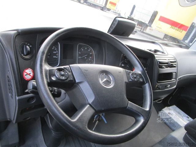 Przyczepa do przewozu bydła MERCEDES-BENZ Atego 818 L MP4.*KLIMA+Luft+6,05m+Modell.19*