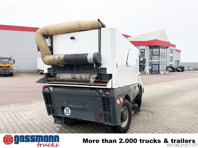 Spazzatrice stradale Aebi MFH 5500, 4-Rad-Lenkung, 3-Besen, Hochentleerung,