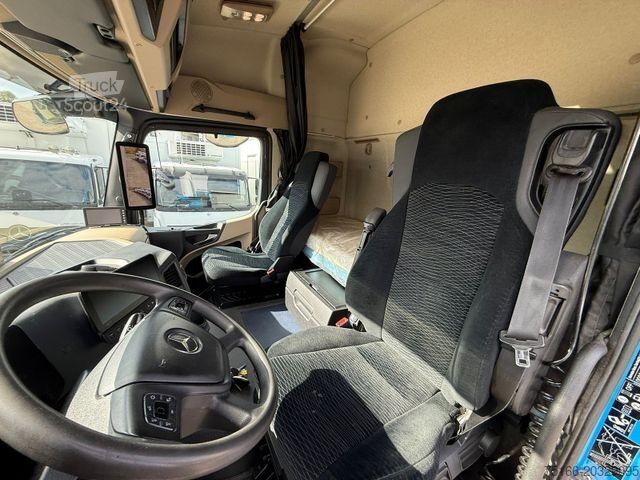 LKW mit Pritsche & Plane MERCEDES-BENZ ACTROS 1833 L Pritsche/Plane 7,30 m LBW 2.000 kg
