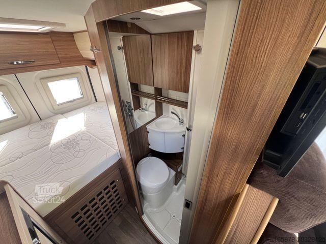 Camper  BRAVIA