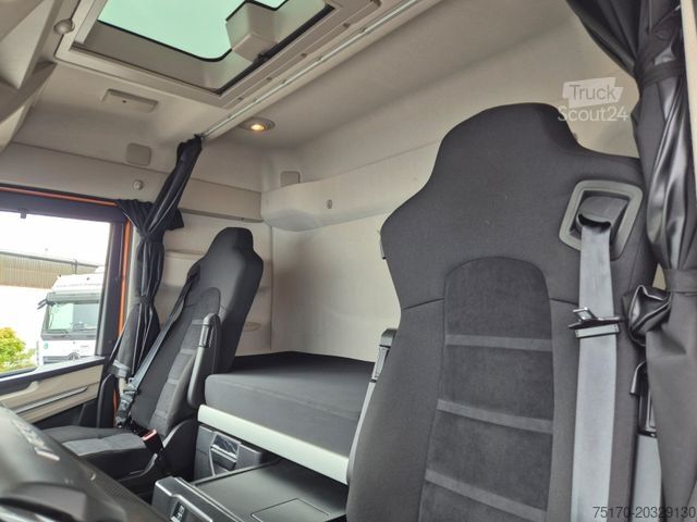 Kroklastbil IVECO AS300X58Z/P HR ON+ 6x4 Meiller RS21.60 Funk AHK