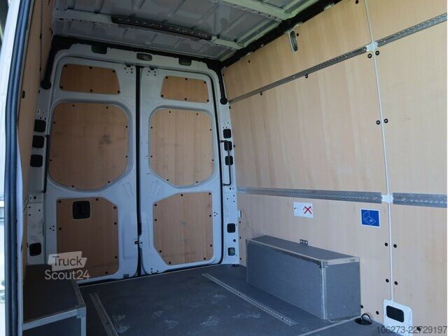 Skåpbil Mercedes-Benz Sprinter 317 CDI,L2H2,Automatik,Kamera