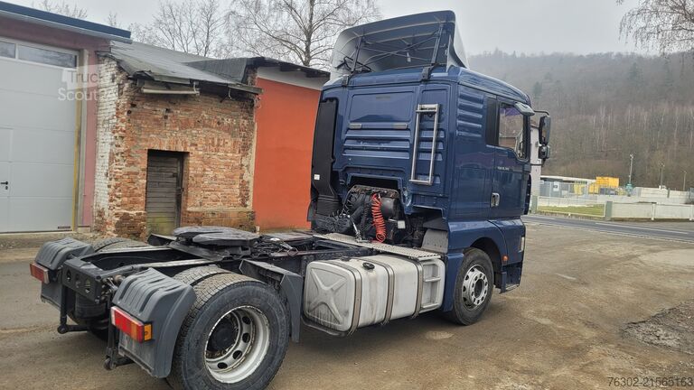 Standard dragbil MAN 18.360 TGA 4x2 Schalter D 28 Motor