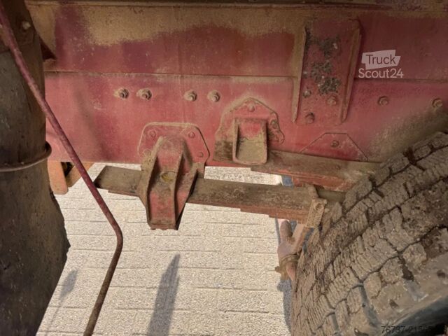 Volquete con grúa Renault G230 **BENNE+GRUE-TIPPER+CRANE**