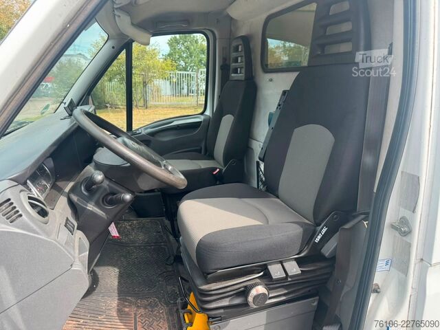 Ван с висока покривка IVECO Daily 50C17 Kastenwagen 3 liter *AHK*