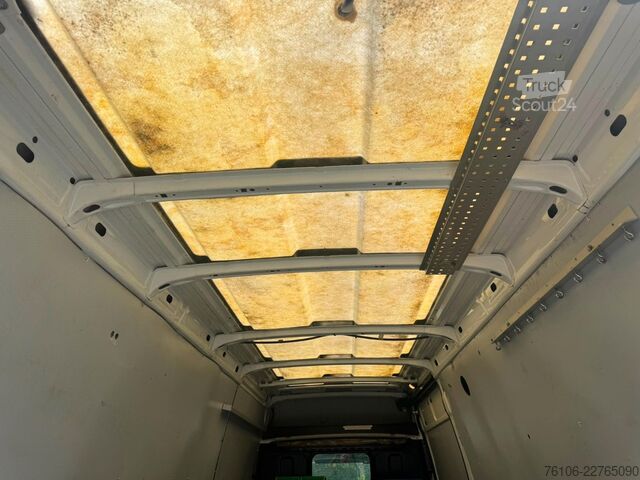 Ван с висока покривка IVECO Daily 50C17 Kastenwagen 3 liter *AHK*