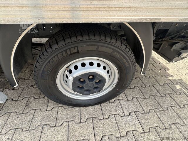 Кутиевиден ван IVECO Daily 35S14 NP *3.0 Liter*Koffer+LBW*CNG Erdgas