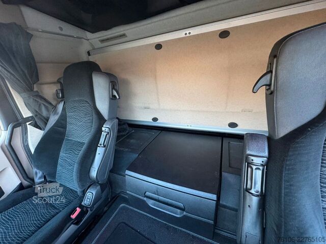 Камион-фургон MERCEDES-BENZ Actros 2545 6x2 Getränkewagen